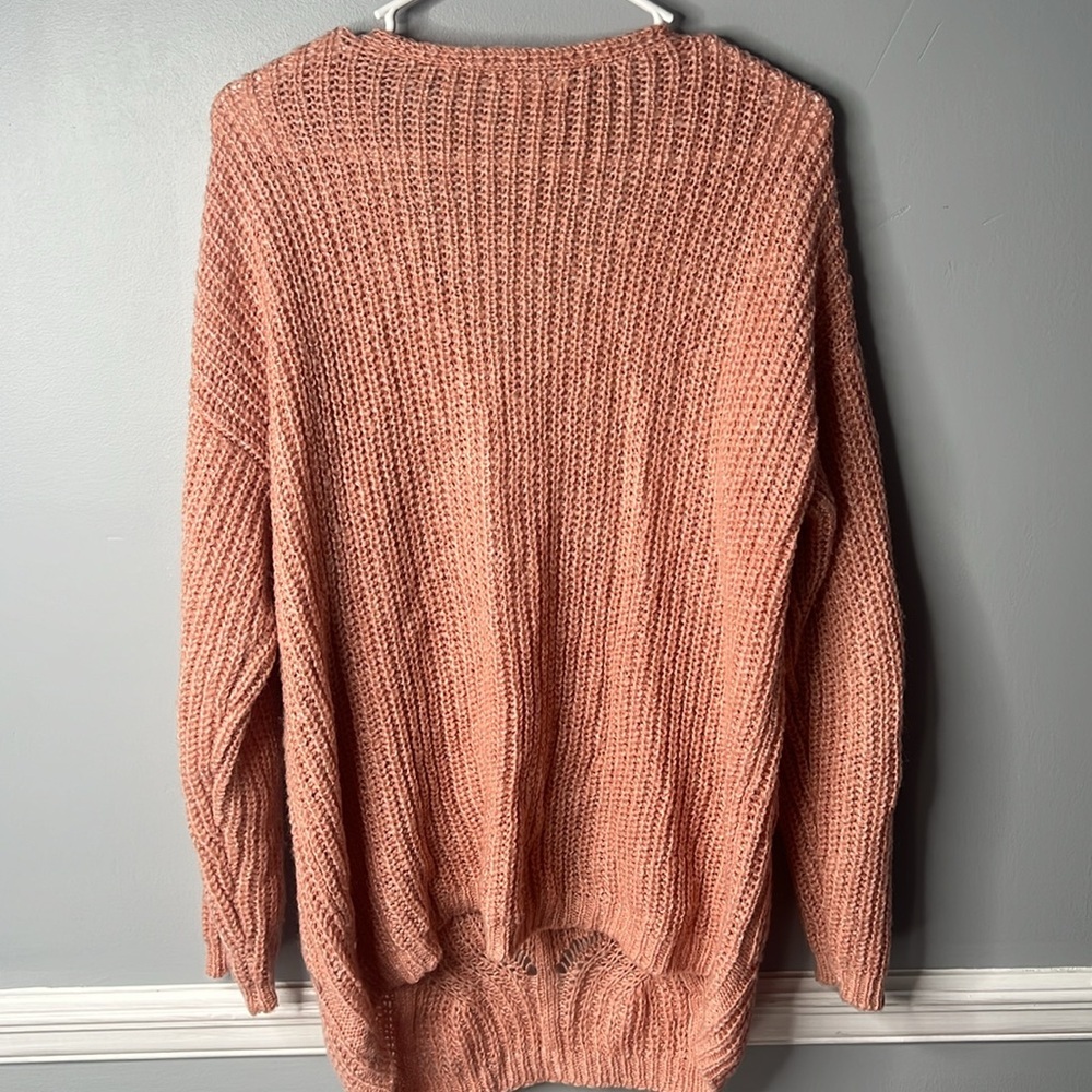 Women’s St. John’s Bay Pink Knit Oversized V- neck Sweater Size Large - Picture 4 of 4